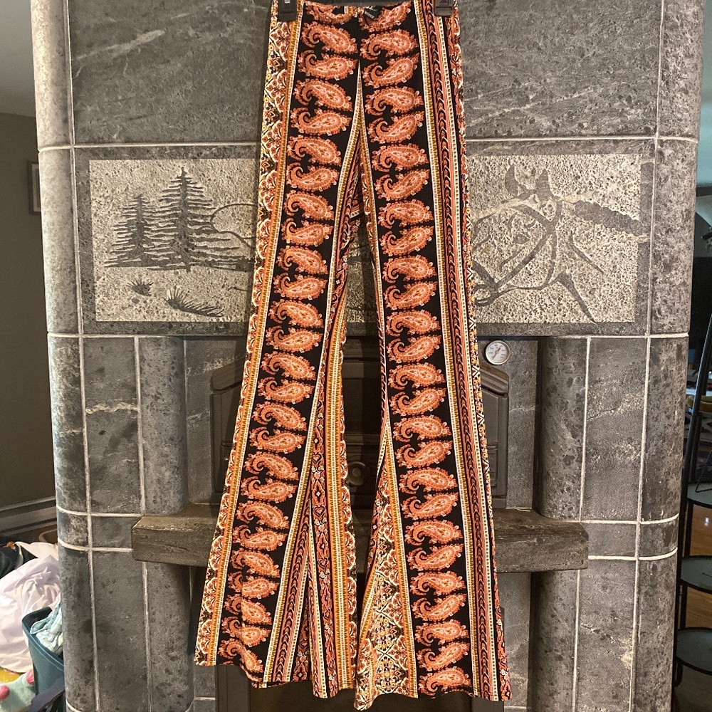 Windsor flared pants size xs